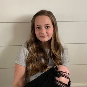 Meet your Posher, Abigail